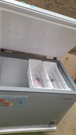 Brand New SkyRun BD-260A Chest Freezer – Best for Offices Stores