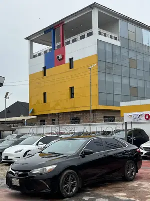 Toyota Camry 2016 Black