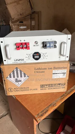 2.5kwh 24v Lithium Battery (Luxwatt)