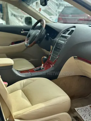 Lexus ES 2012 White