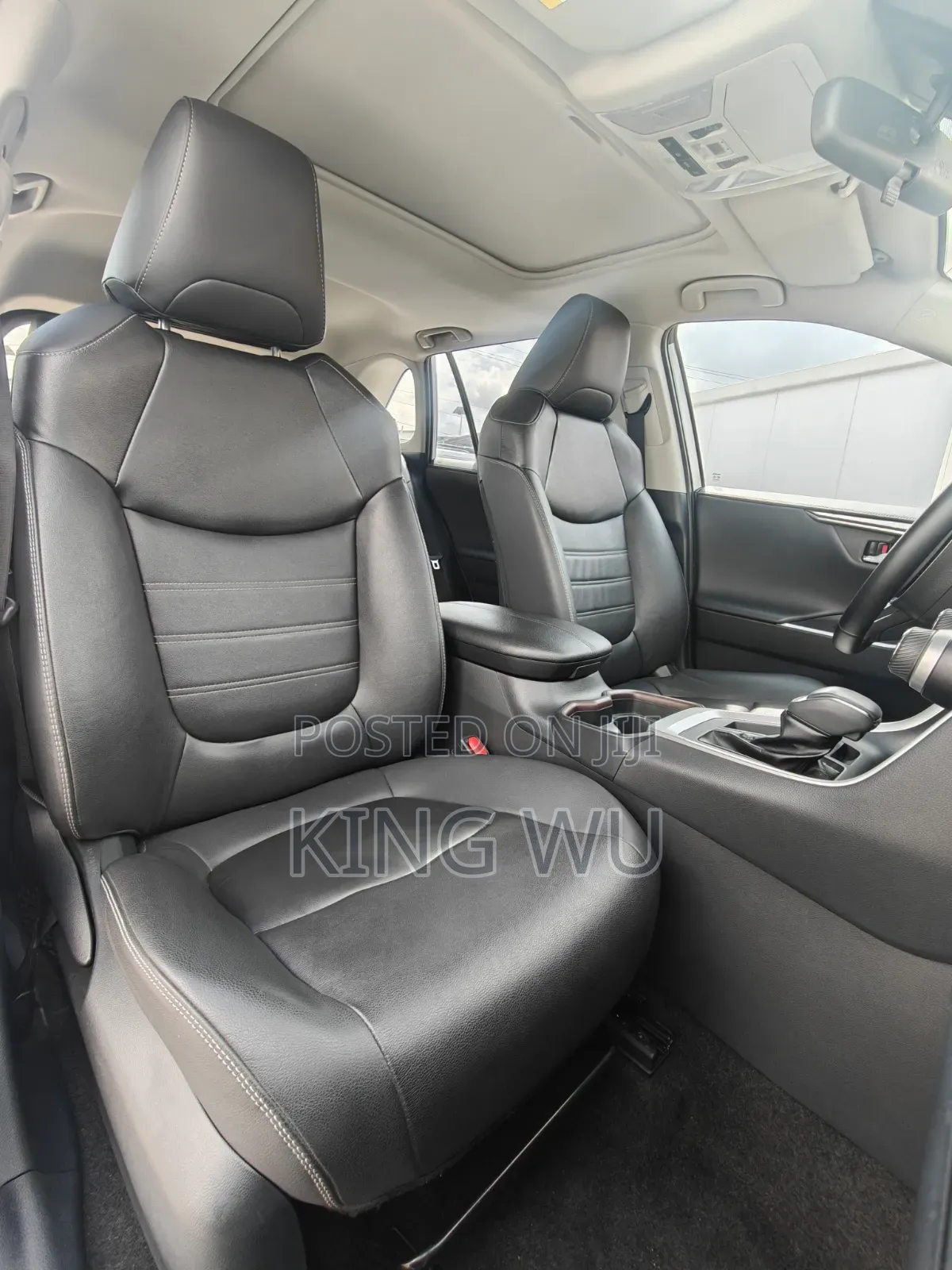 Toyota RAV4 2023 White