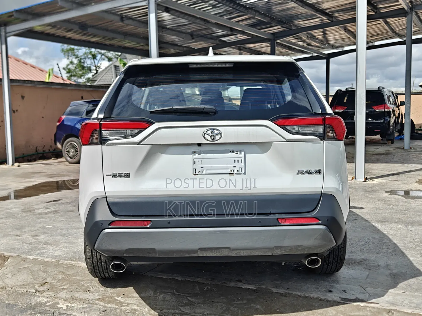 Toyota RAV4 2023 White