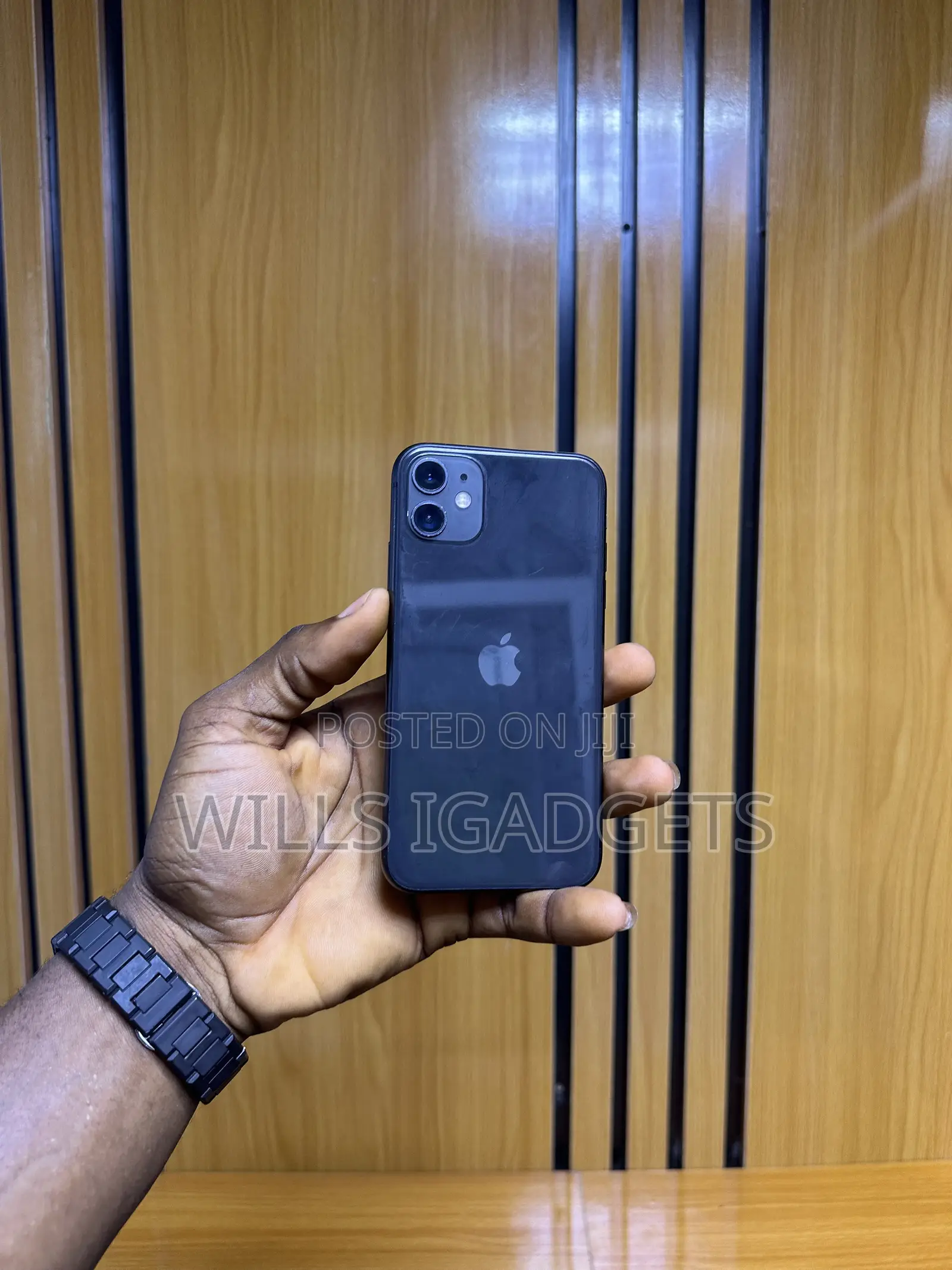 Apple iPhone 11 64 GB Black