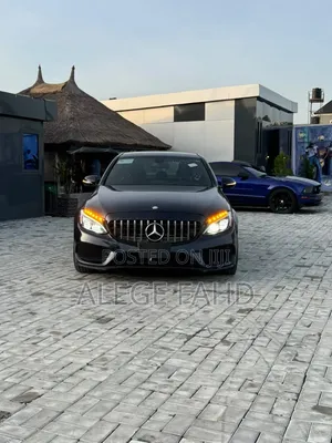 Mercedes-Benz C400 2016 Black