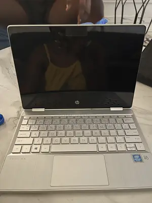 Laptop HP Pavilion x360 11 4GB Intel Core i7 HDD 128GB