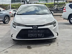Toyota Corolla 2022 White