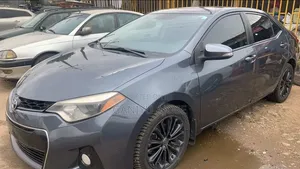 Toyota Corolla 2017 Blue