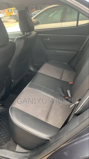 Toyota Corolla 2017 Blue