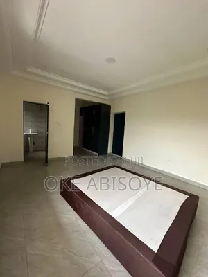 3bdrm Duplex in Oke-Badan, Akobo for rent
