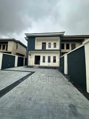 3bdrm Duplex in Oke-Badan, Akobo for rent