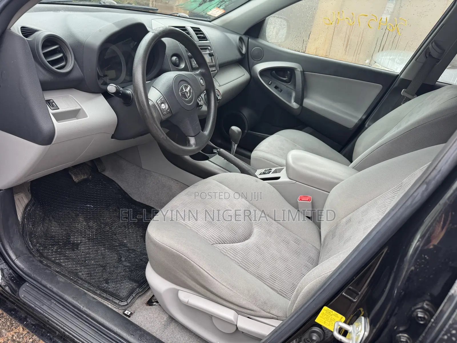 Toyota RAV4 2.5 2012 Black