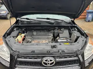 Toyota RAV4 2.5 2012 Black