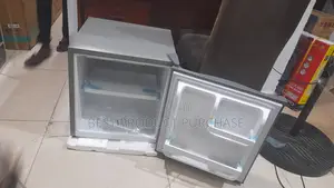 Brand New BCD-50HW Compact Fridge