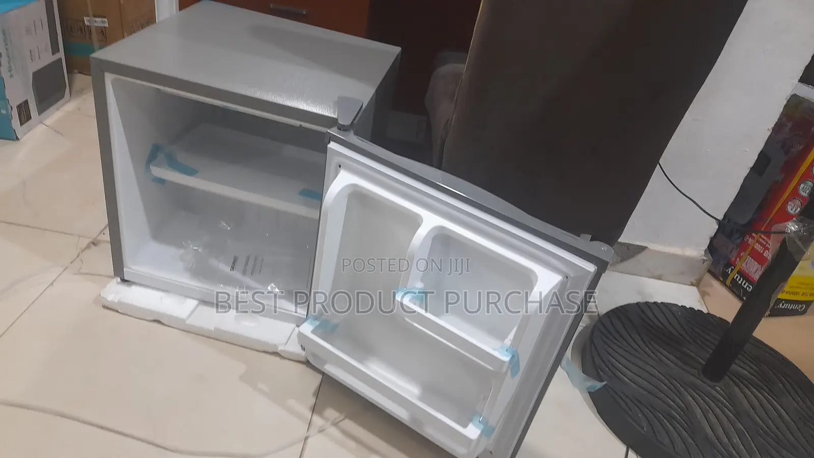 Skyrun BCD-50HW Portable-Size Refrigerator