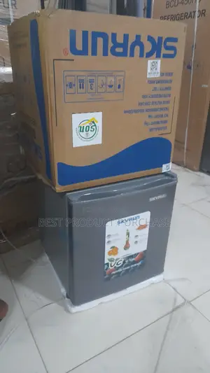 Skyrun BCD-50HW Portable-Size Refrigerator