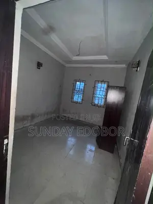 3bdrm Apartment in Warri for rent