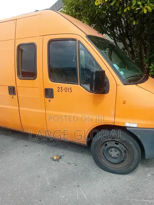 Peugeot Boxer 1992 Orange