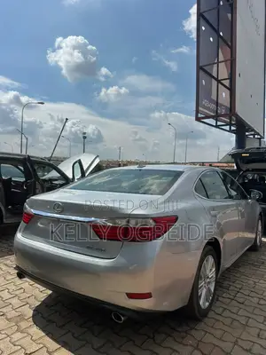 Lexus ES 2014 Silver