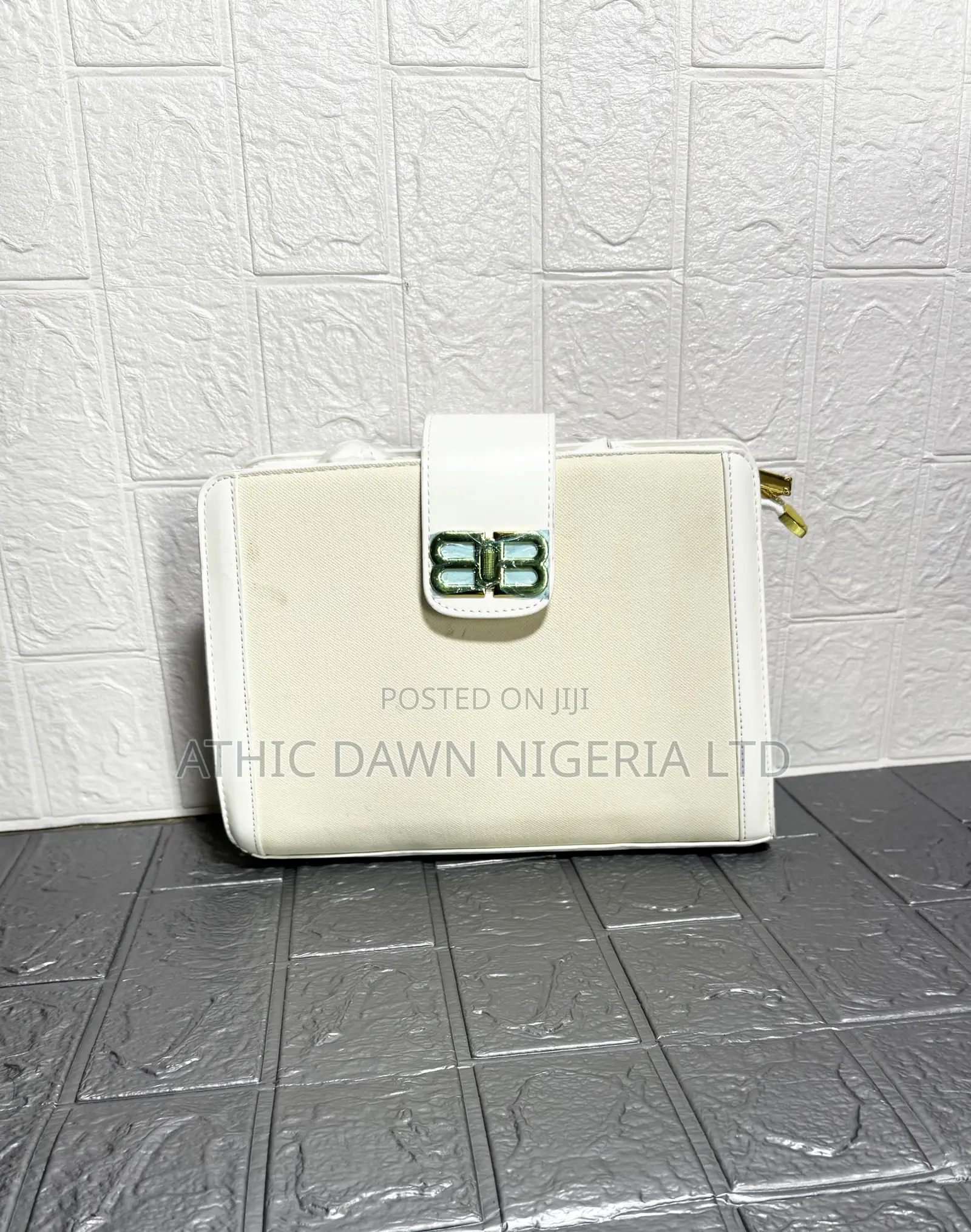 Premium Quality Hand Bag
