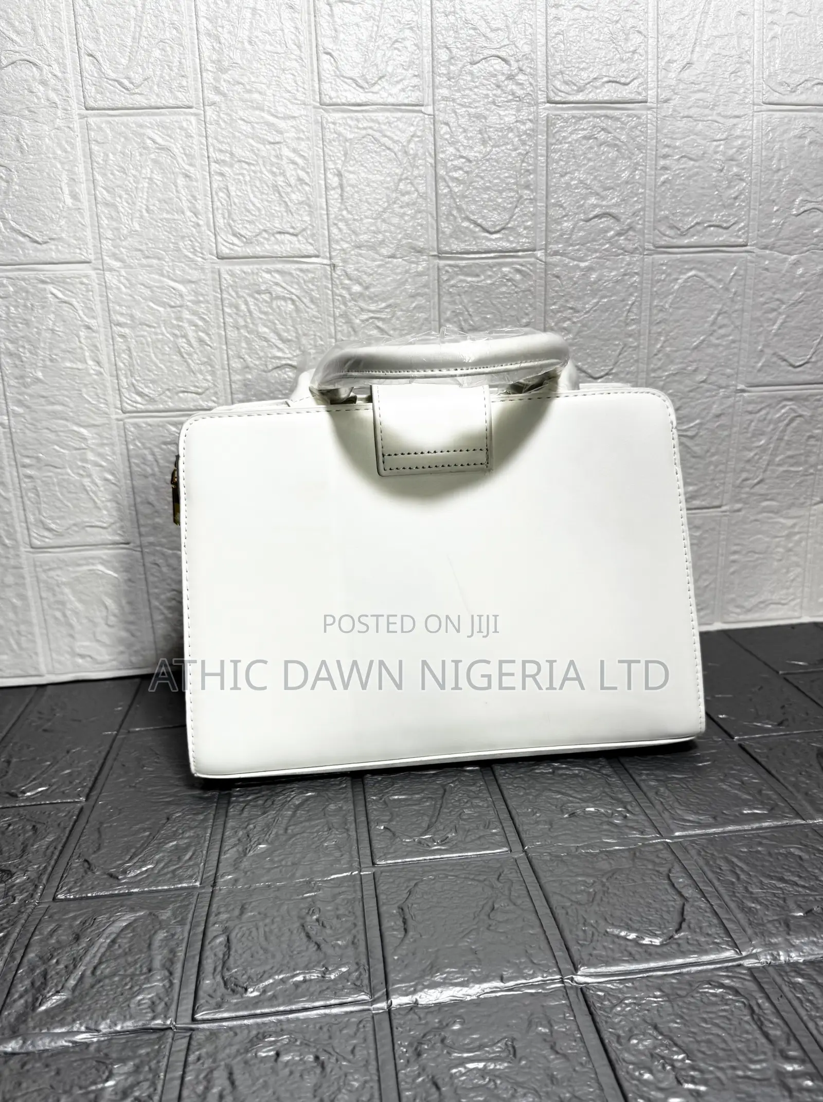 Premium Quality Hand Bag