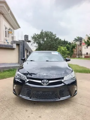 Toyota Camry SE w/Special Edition Pkg (2.5L 4cyl 6A) 2016 Black