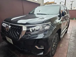 Toyota Land Cruiser Prado 2020 Black