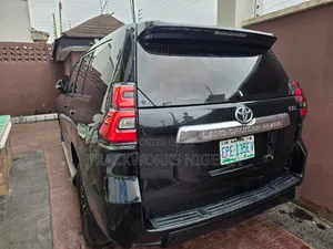 Toyota Land Cruiser Prado 2020 Black