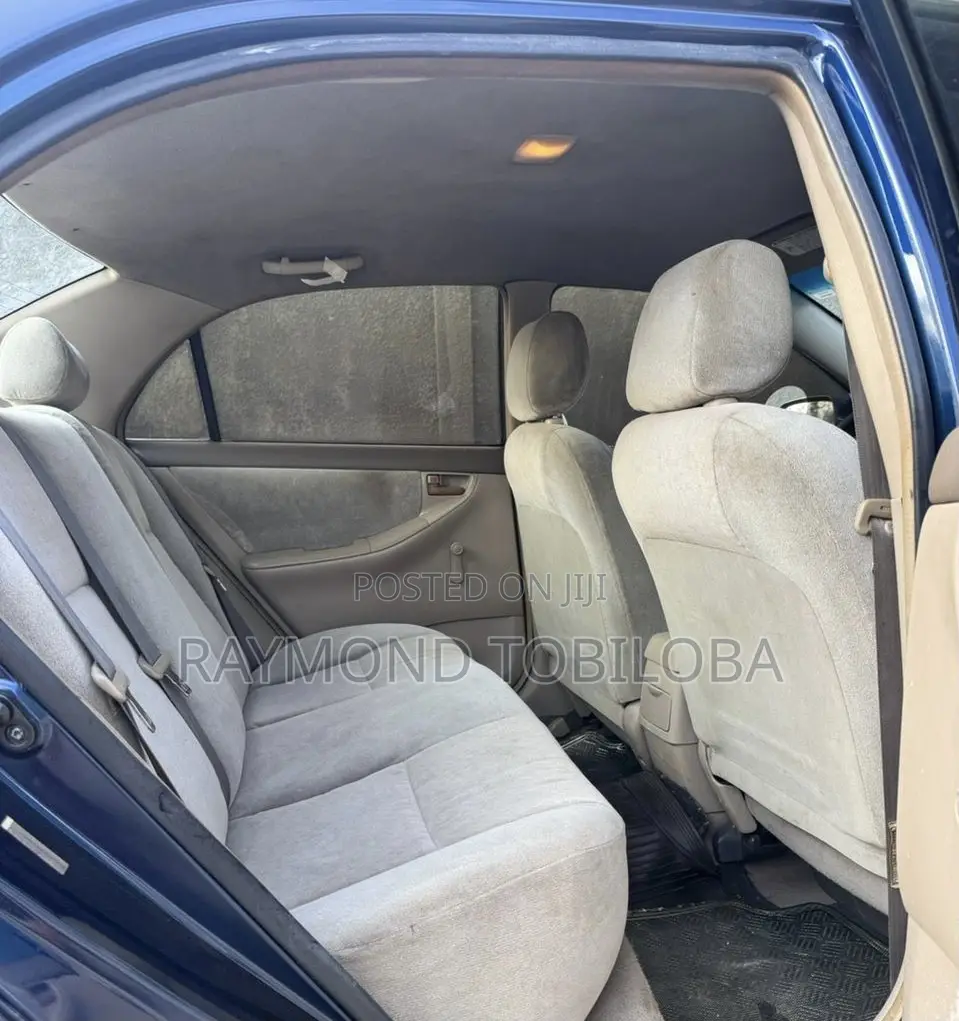 Toyota Corolla 2004 Blue