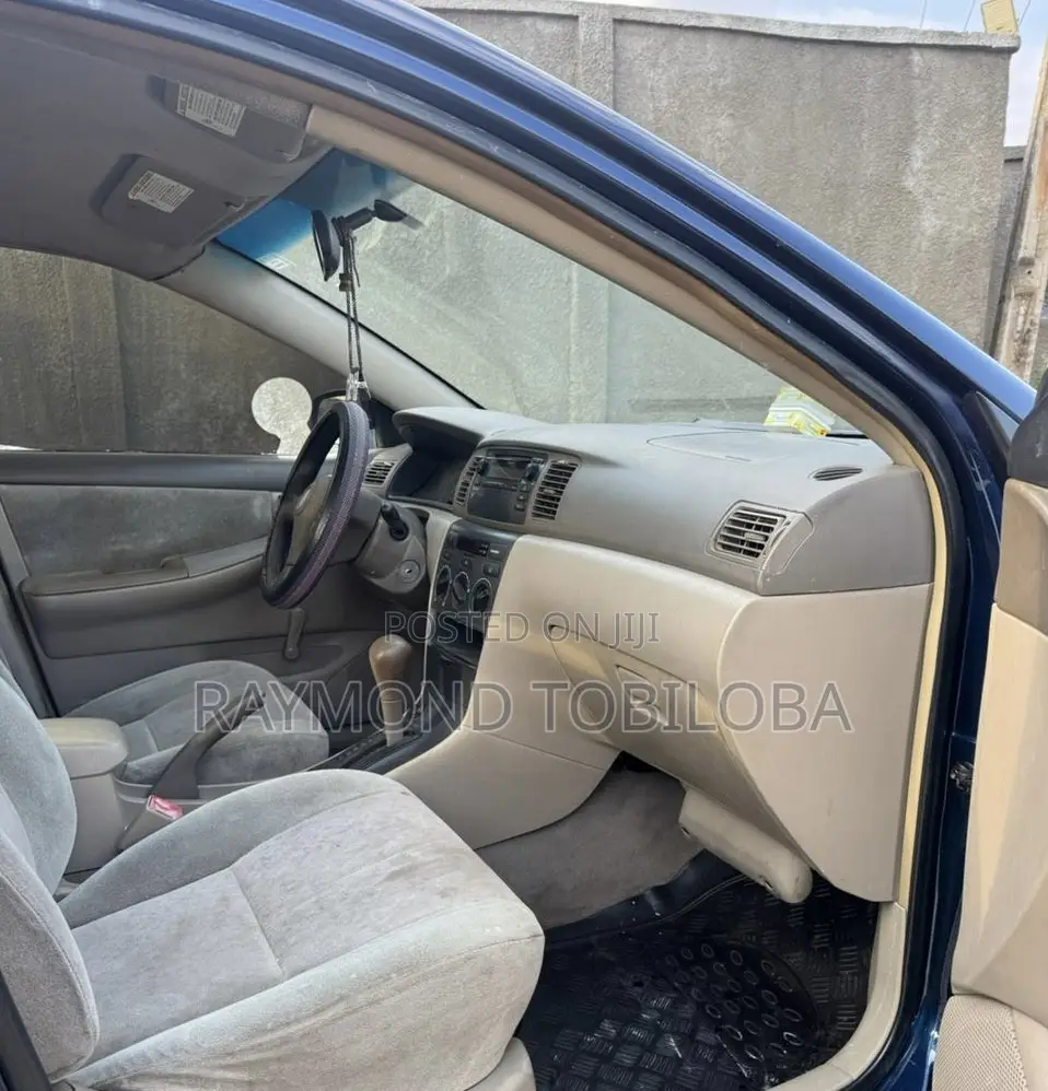 Toyota Corolla 2004 Blue