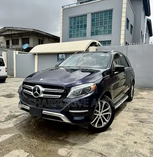 Mercedes-Benz GLE-Class GLE 350d 4MATIC 2016 Blue
