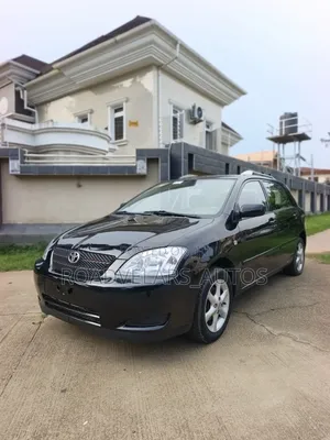 Toyota Corolla Liftback 2005 Black