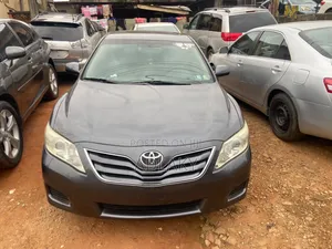 Toyota Camry 2011 Gray