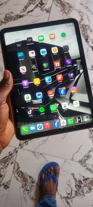 Apple iPad (2022) 64 GB Silver