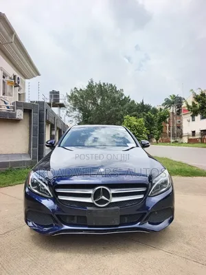 Mercedes-Benz C300 2015 Blue