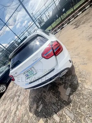 Mercedes-Benz GLA 250 2015 White