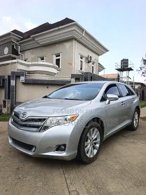 Toyota Venza LE 2013 Silver