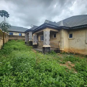 3bdrm Block of Flats in Ologuneru for sale