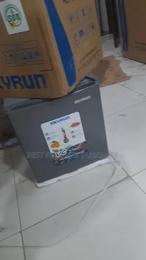 Clean Skyrun BCD-50HW Small Fridge Power Efficient