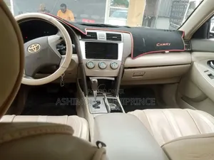 Toyota Camry LE 4dr Sedan (2.4L 4cyl 5A) 2007 Gold