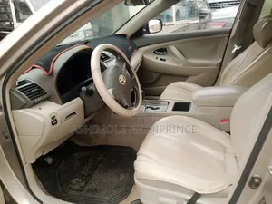 Toyota Camry LE 4dr Sedan (2.4L 4cyl 5A) 2007 Gold