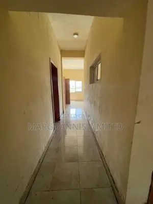 3bdrm Block of Flats in Sangotedo, Lagos Island / Lagos Island for sale
