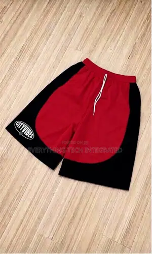 City Quality Track Short