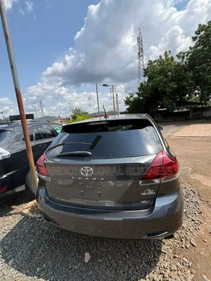 Toyota Venza XLE 2013 Gray