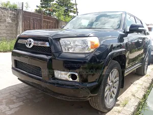 Toyota 4-Runner 2011 Black
