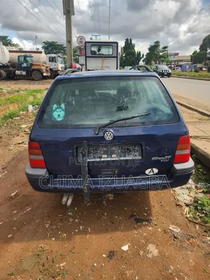 Volkswagen Golf 1999 Blue