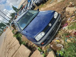 Volkswagen Golf 1999 Blue