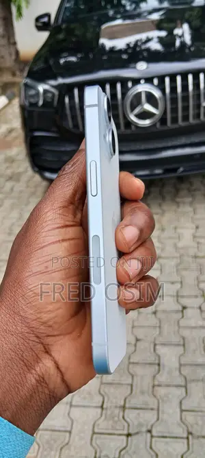 Apple iPhone 15 256 GB White
