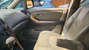 Lexus RX 2000 Black