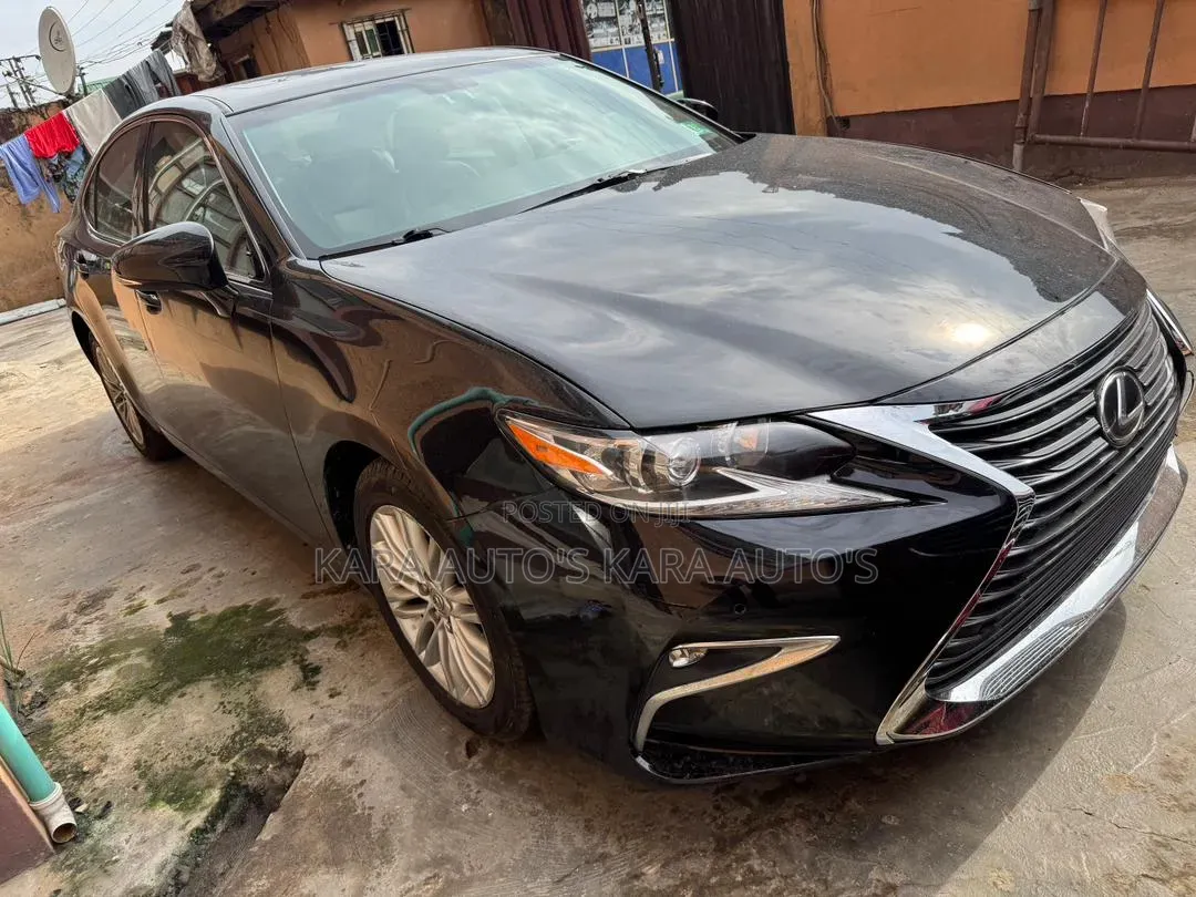 Toyota Camry 2016 Black