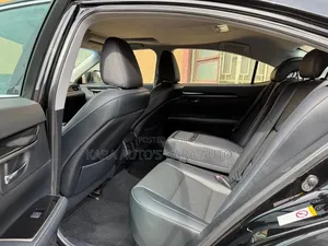 Toyota Camry 2016 Black